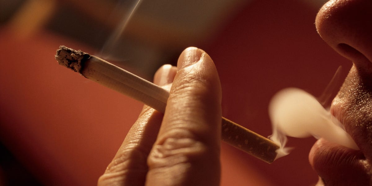 Tech founders embrace smoking as a counterculture edge