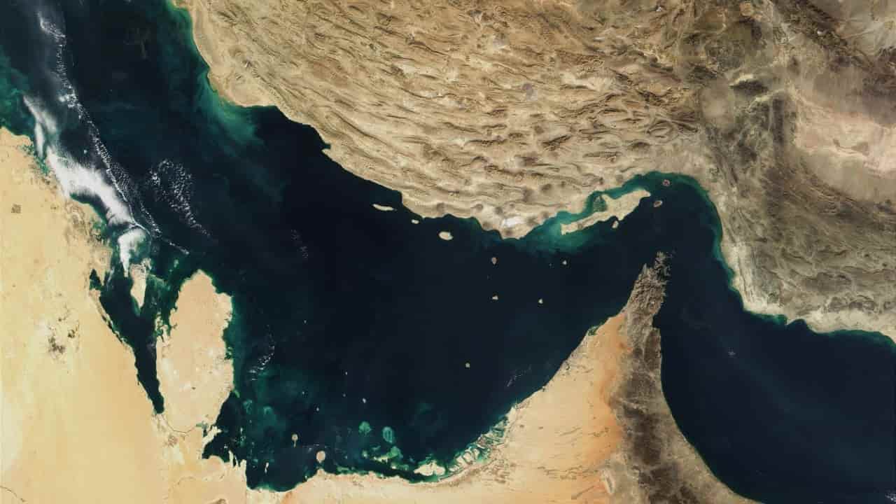 Iran missiles strike UAE tankers in Strait of Hormuz; one dead