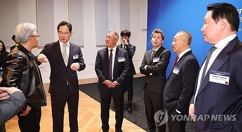 Samsung, SK Group chiefs to attend Google Camp in Italy