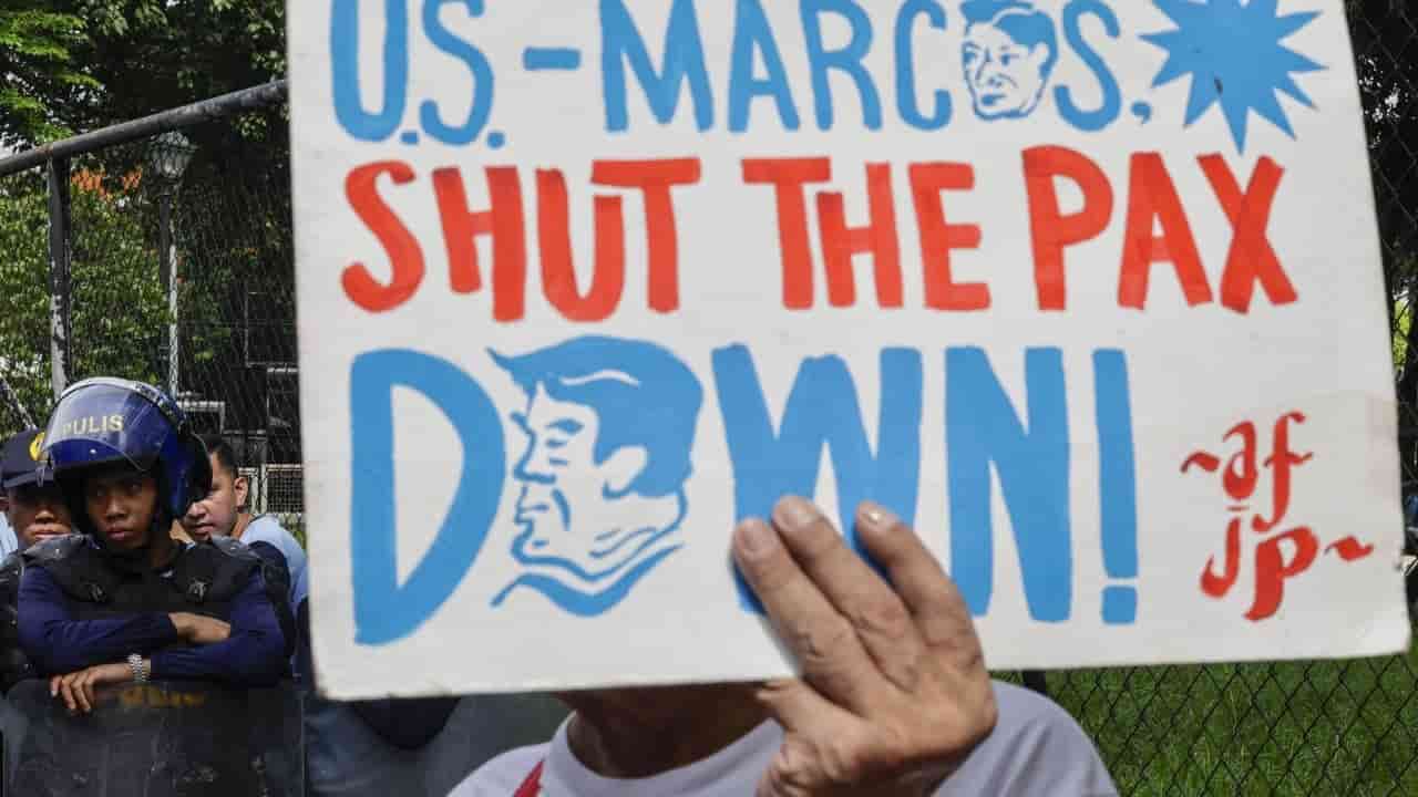 Philippines races to secure Pax Silica hub before neighbours