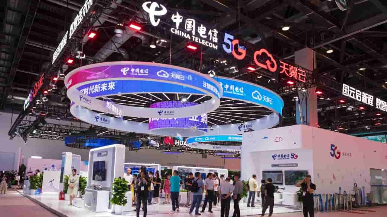 China's Telecom Giants Invest in AI 'Token Factories' to Boost Revenue