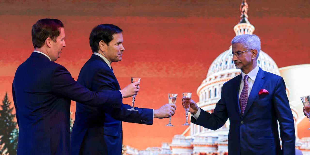 India seeks trade advantage over peers in US deal talks