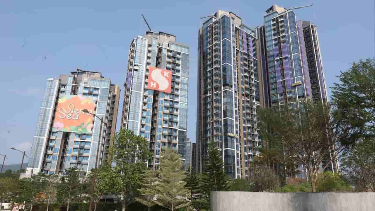 SHKP sells 128 Hong Kong flats ahead of possible US rate hike