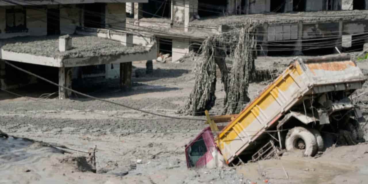 Nepal, China floods kill at least 98, hundreds missing