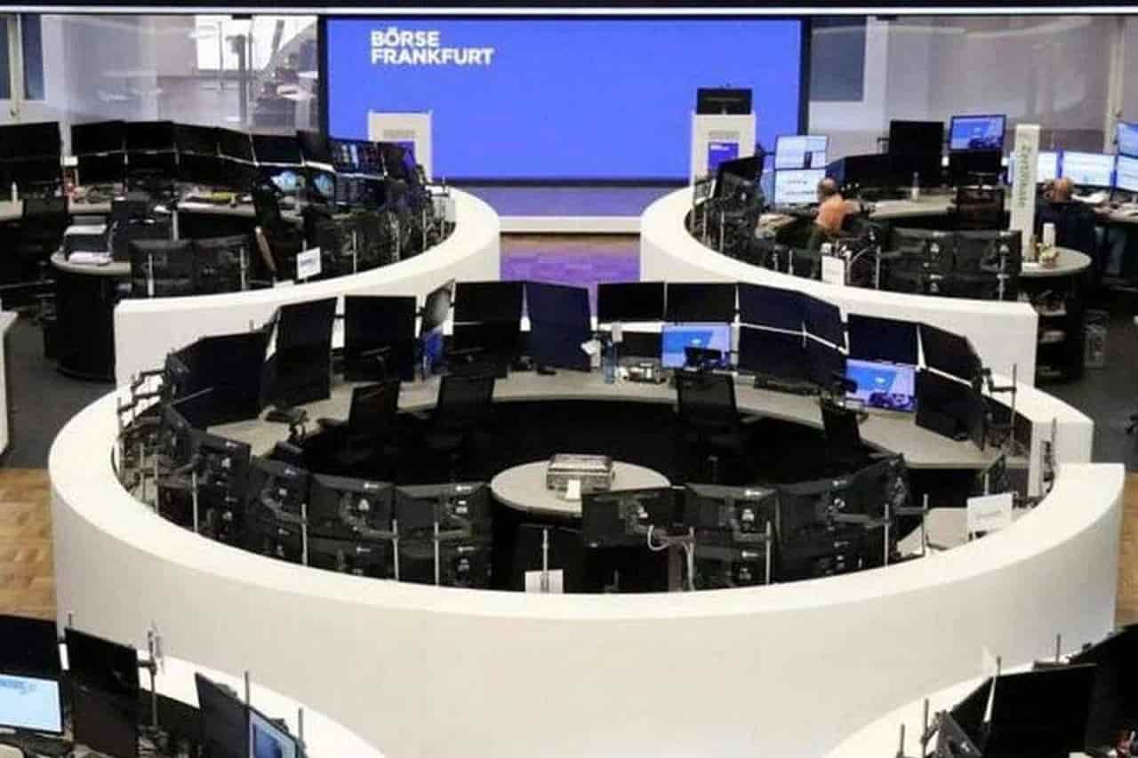 European shares flat as investors await data amid Middle East tensions