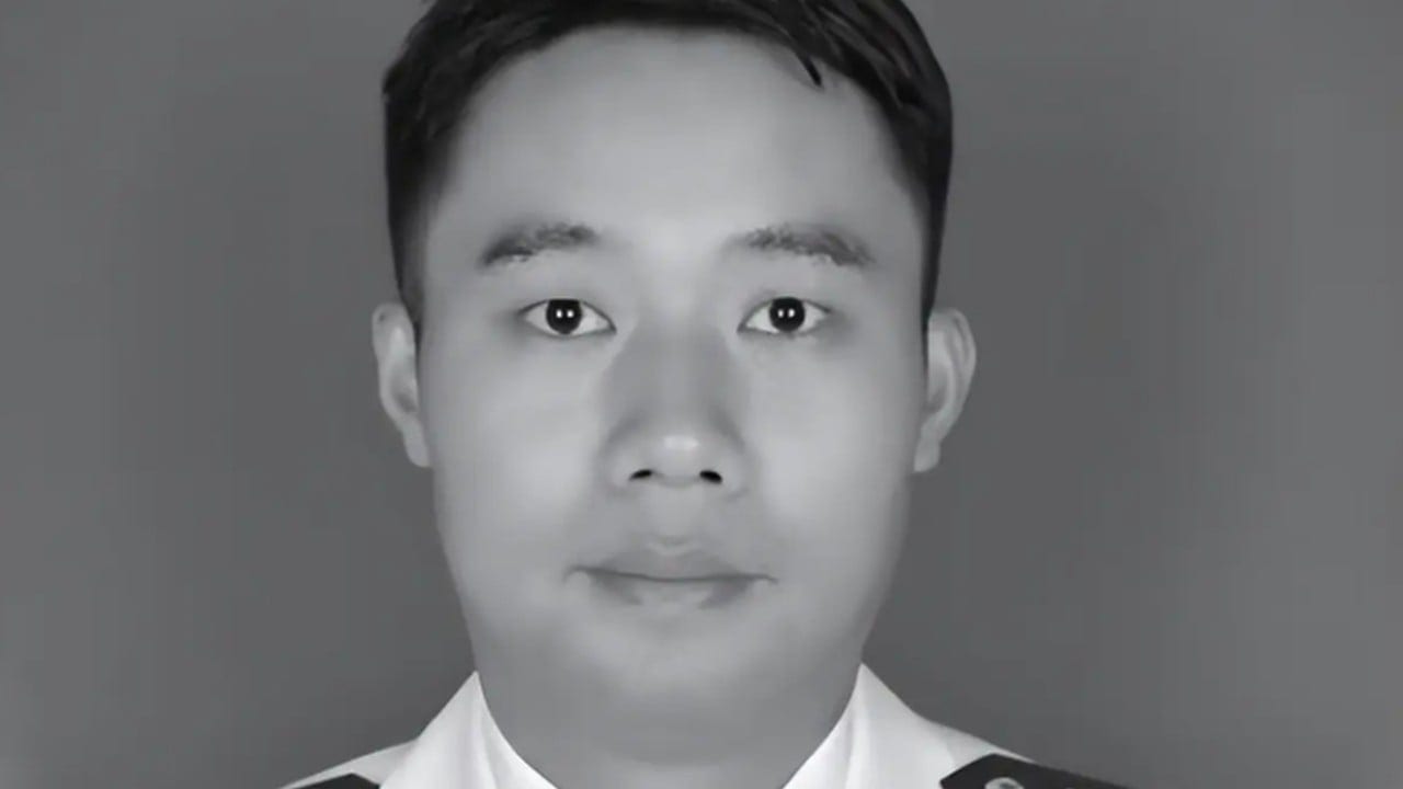 Two Chinese naval pilots killed during PLA frontline training