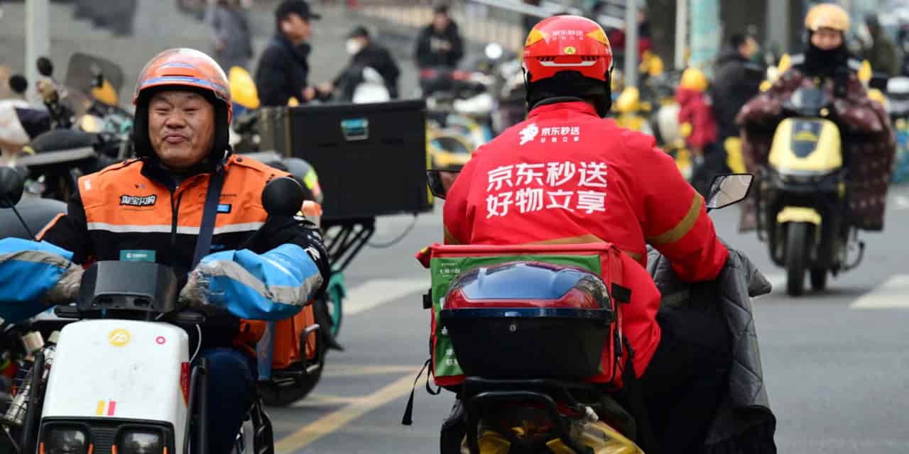 JD.com Revenue Dips Amidst Price War and Weak Consumer Demand