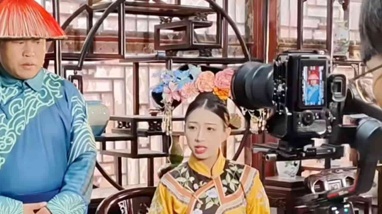 China film studio offers tourists acting roles for $30 to boost attendance