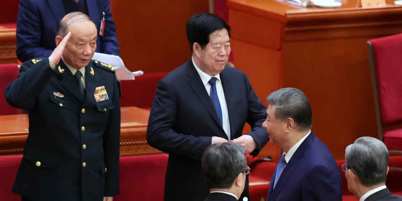 Xi Jinping Purges Record 33 Members From China's Communist Party