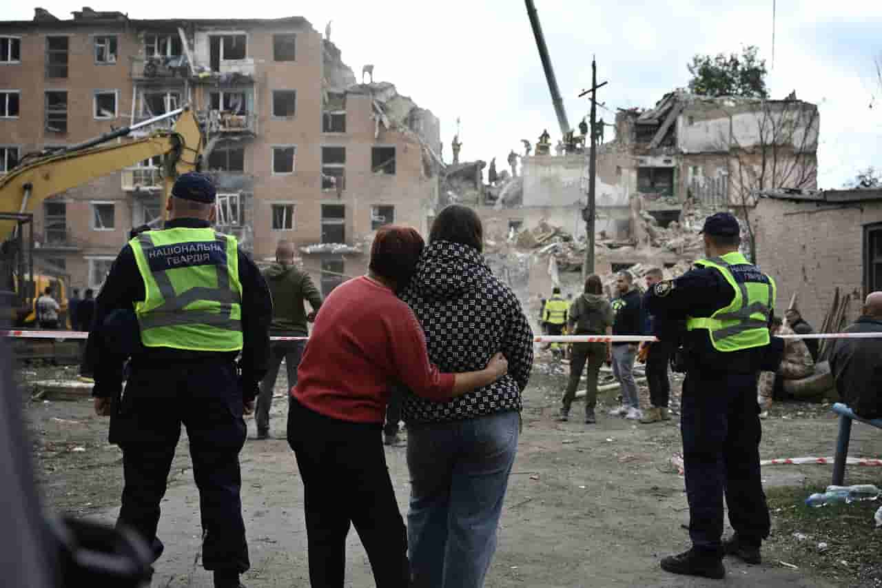 Ukraine apartment building destroyed on Putin's birthday, residents express anger