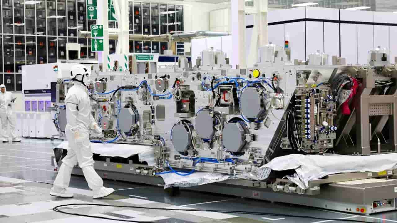 ASML denies EUV shipments to China amid US concerns