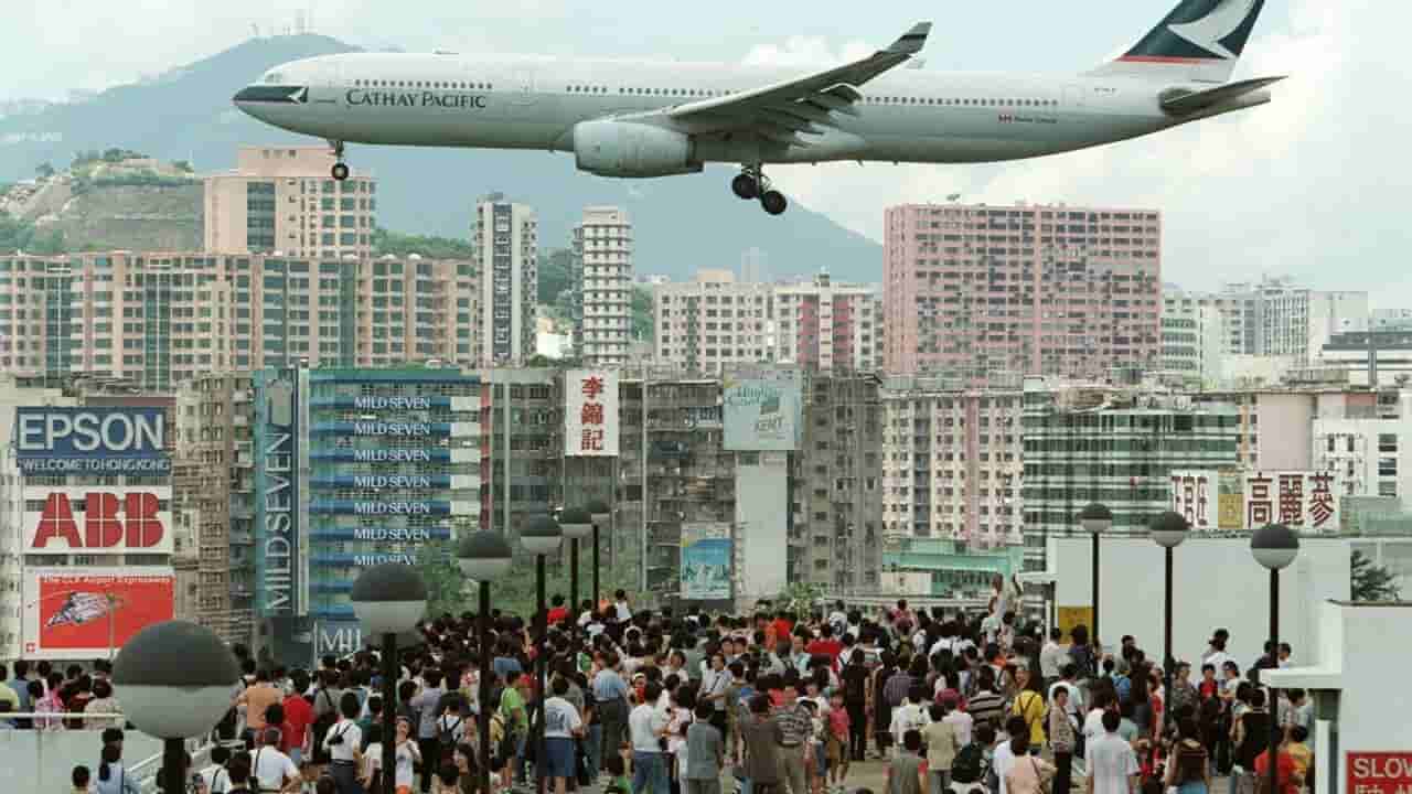 Cathay Pacific traces its growth from a single post-war plane