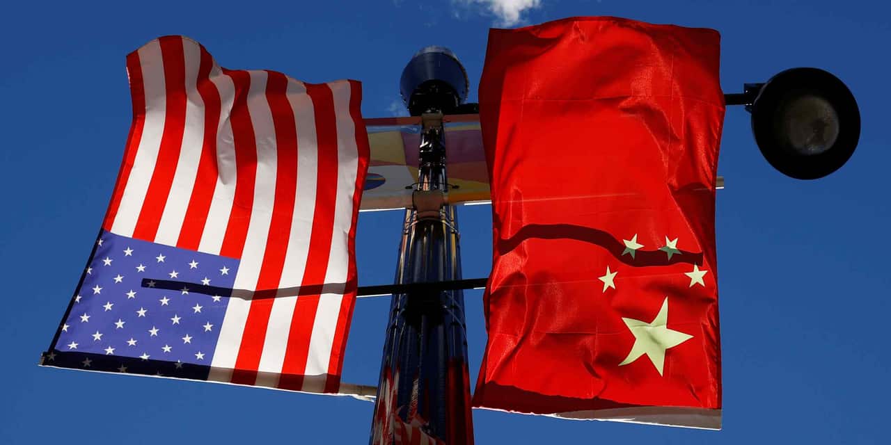 China-US yield gap widens to record levels