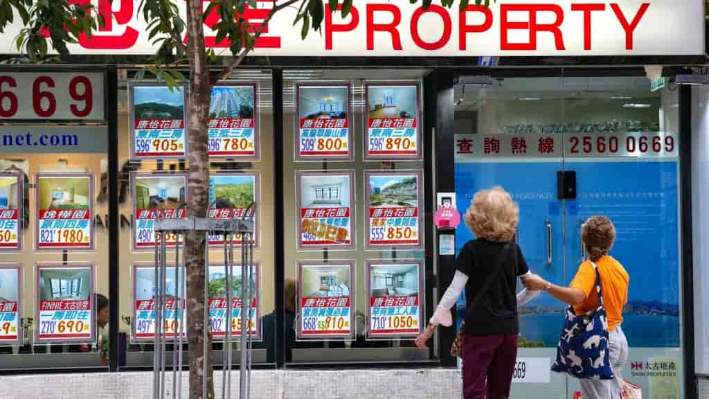 Hong Kong home resales at a loss rise in September despite price rebound signs