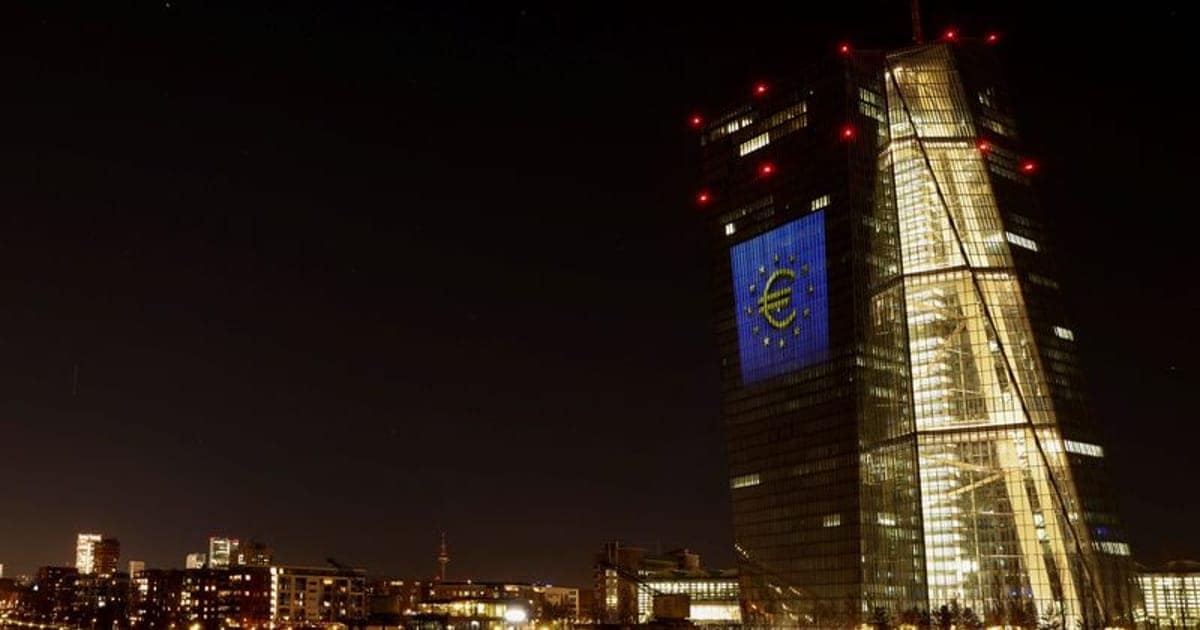 Euro zone current account surplus widened in May