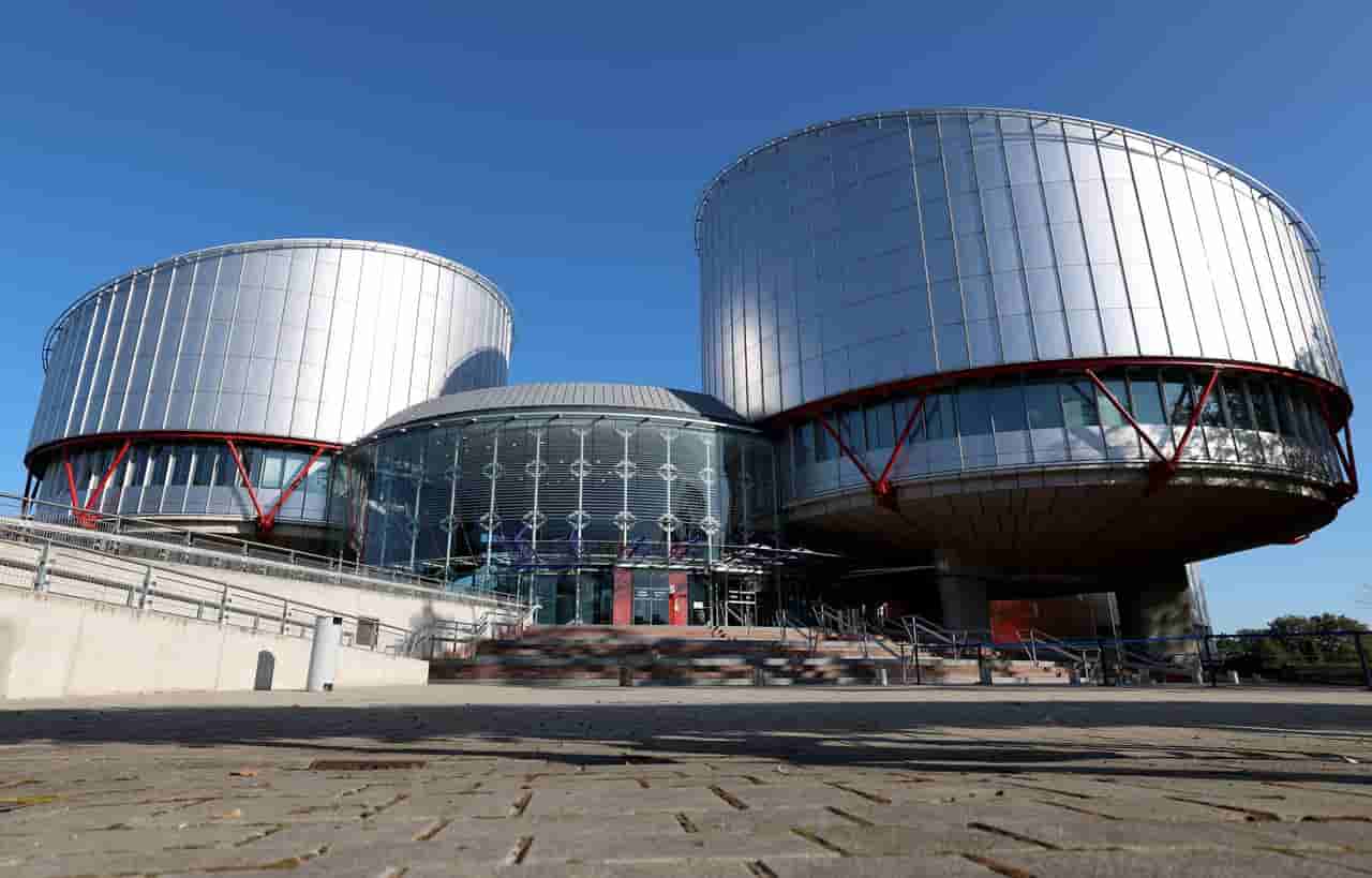 ECHR opens proceedings against Hungary over detention, torture of Ukrainian bank staff