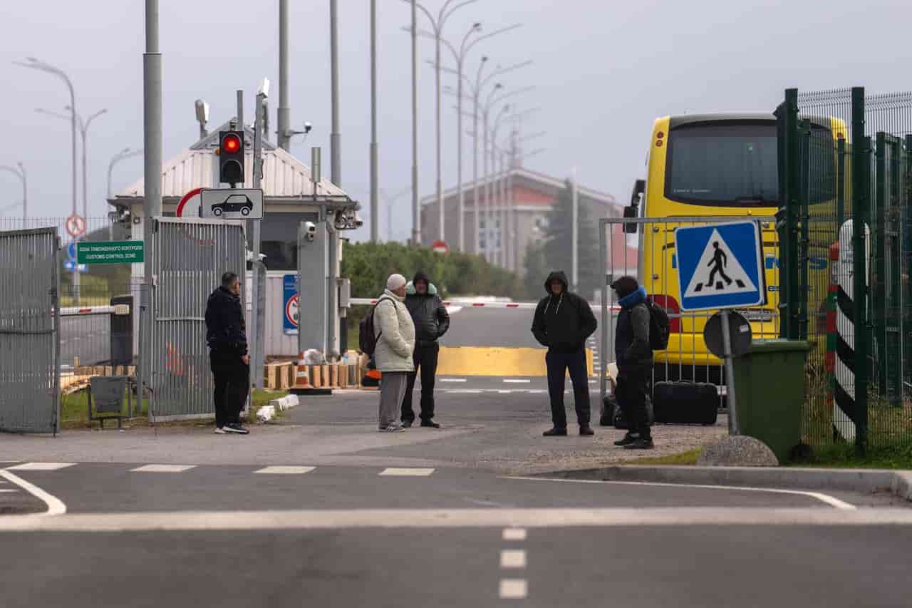 Russia Halts Railway Border Crossings with Finland, Estonia, Latvia