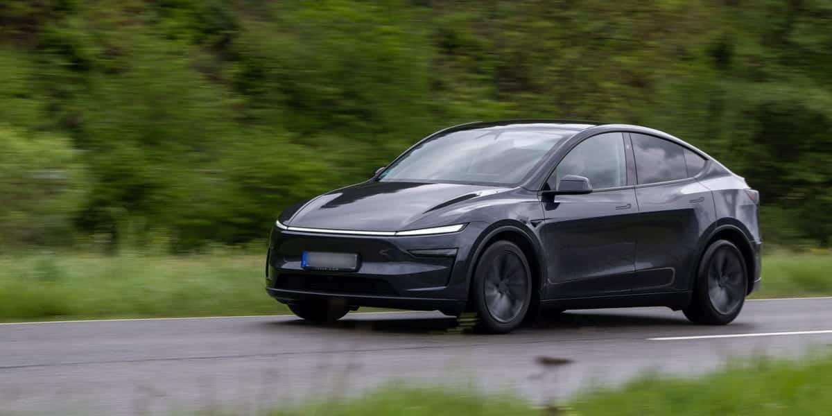 Tesla's unsupervised FSD to launch in Q2 2027 within limited geofences