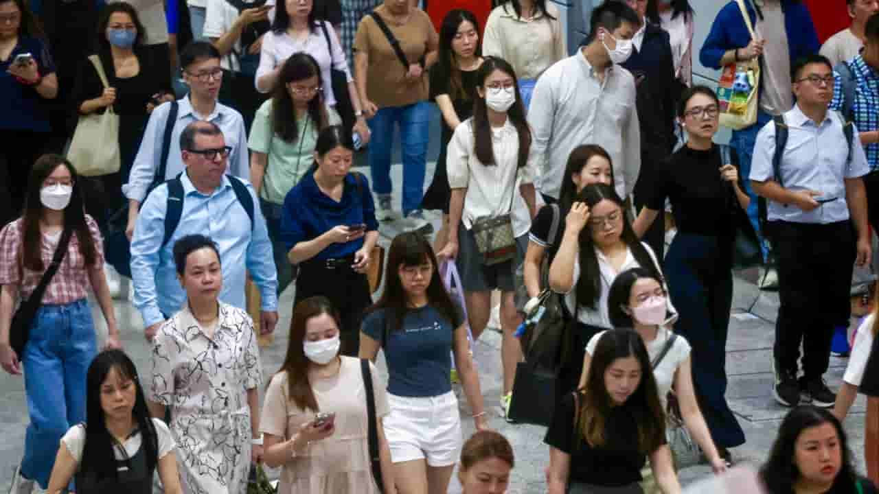 Hong Kong Investment Products Attract Record US$1.3 Trillion