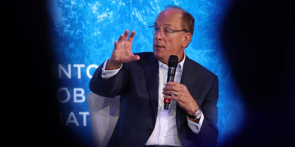 BlackRock Expands Hedge Fund Offerings Amid Investor Shift to Alternatives