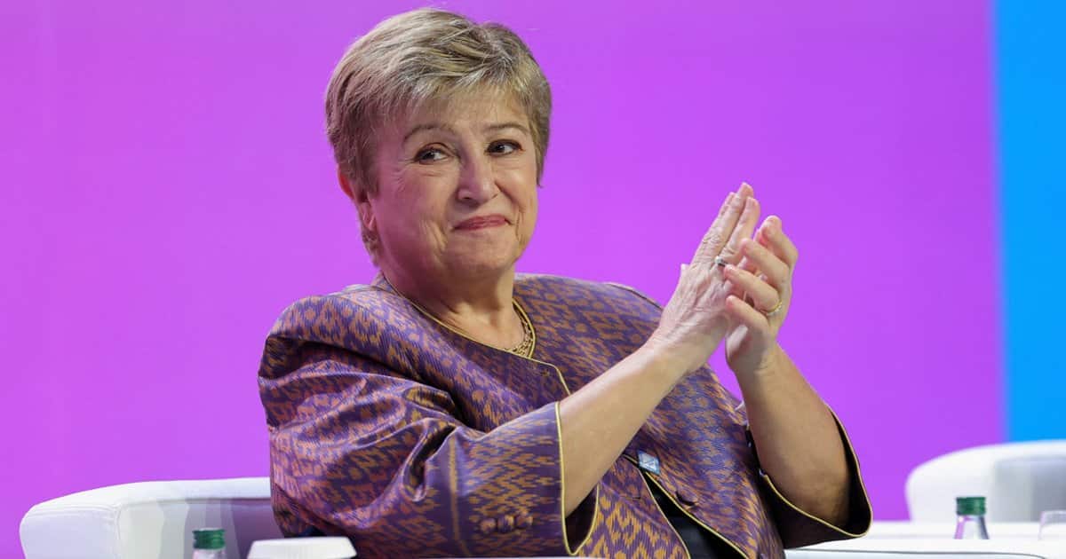 IMF urges US to cut deficits, China to boost domestic consumption
