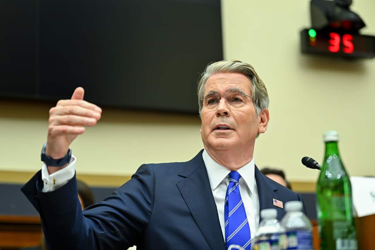 US Treasury targets Russian shadow bank network aiding Iran sanctions evasion