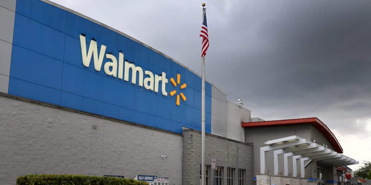 Walmart Expands Restaurant Delivery to Compete with DoorDash, Uber Eats