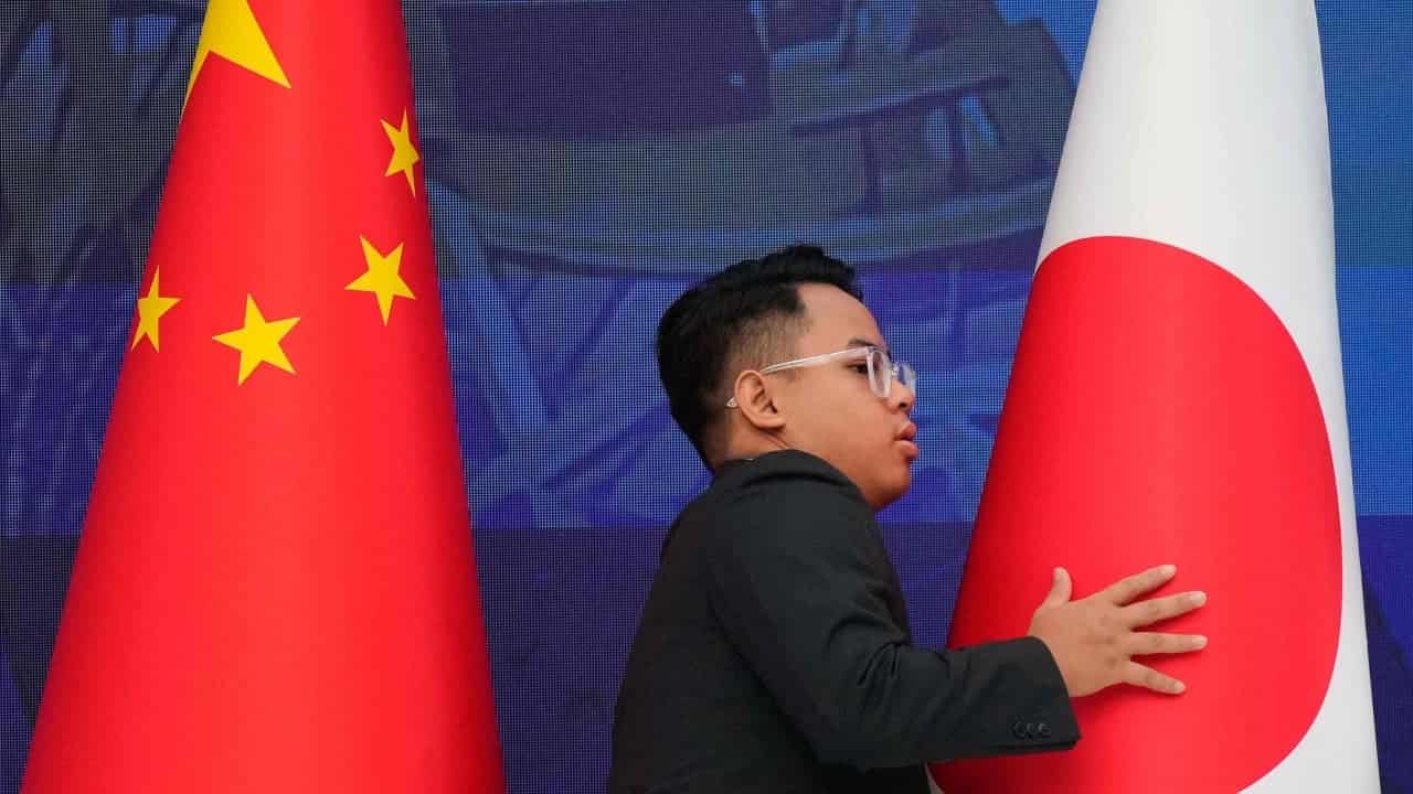 China allows expanded Japanese business delegation amid political tensions