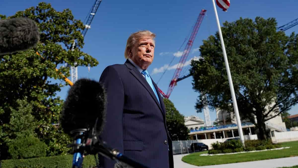 Trump offers US aid to Russia after Siberian plague death