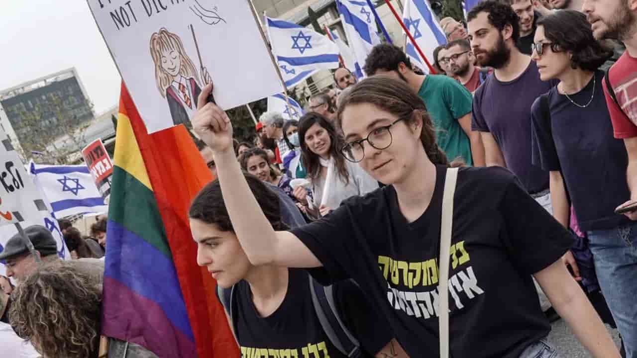Israeli parliament passes law enshrining gender segregation in universities