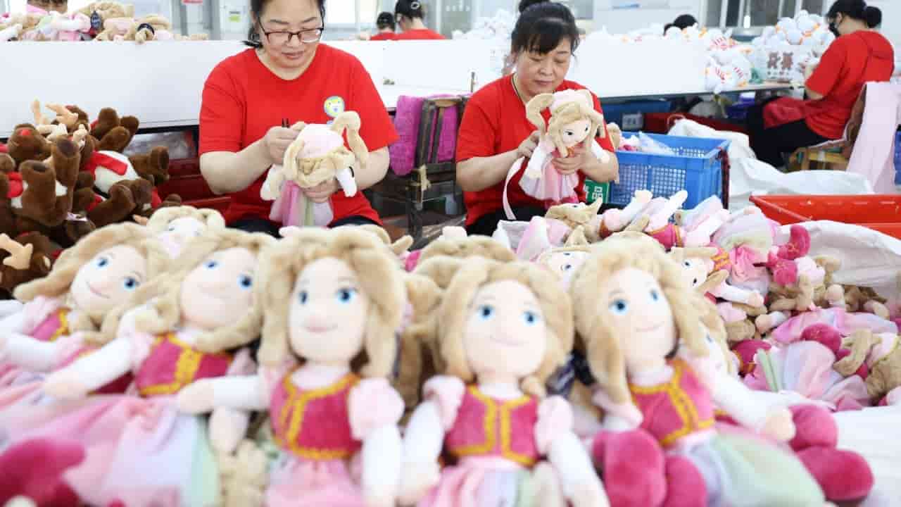 Malaysia to protect local firms from cheap Chinese imports