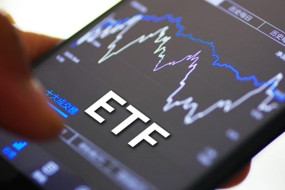 China ETFs Draw Billions After Stock Selloff