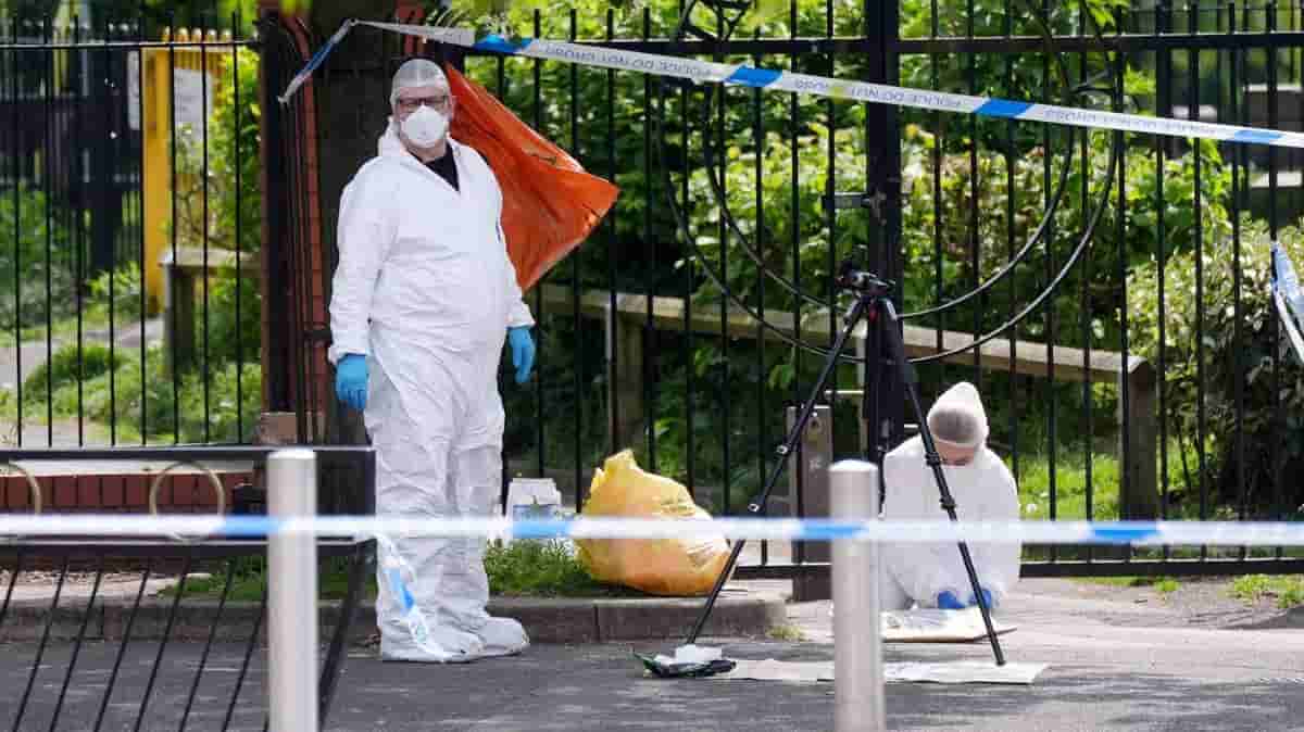 Man arrested on suspicion of attempted murder after car hits pedestrians in London