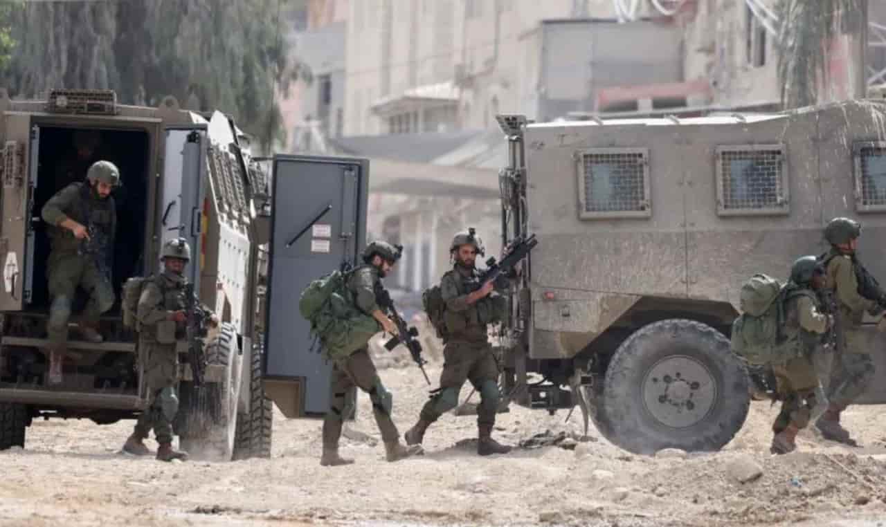 Palestinian youth killed by Israeli gunfire during raid on al-Fara'a refugee camp