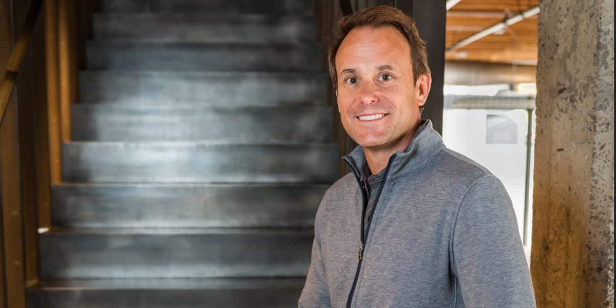 SaaS investor Jason Lemkin only backs companies with 6-day in-office work week