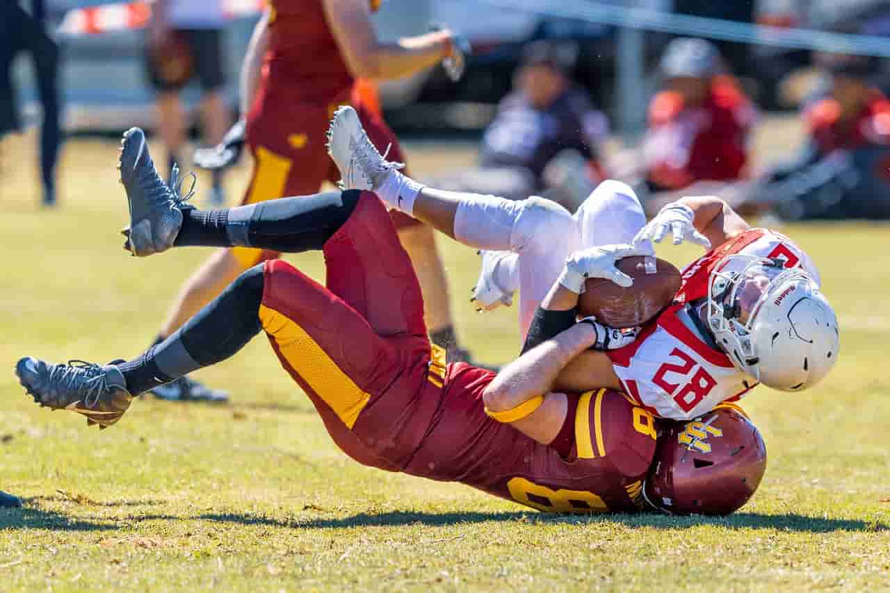 NFL Players Face Higher Risk of Neurodegenerative Disease; OSHA's Role Questioned