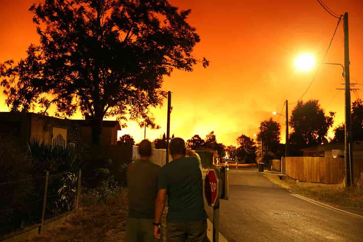 Wildfires Force Thousands to Evacuate French Campsites
