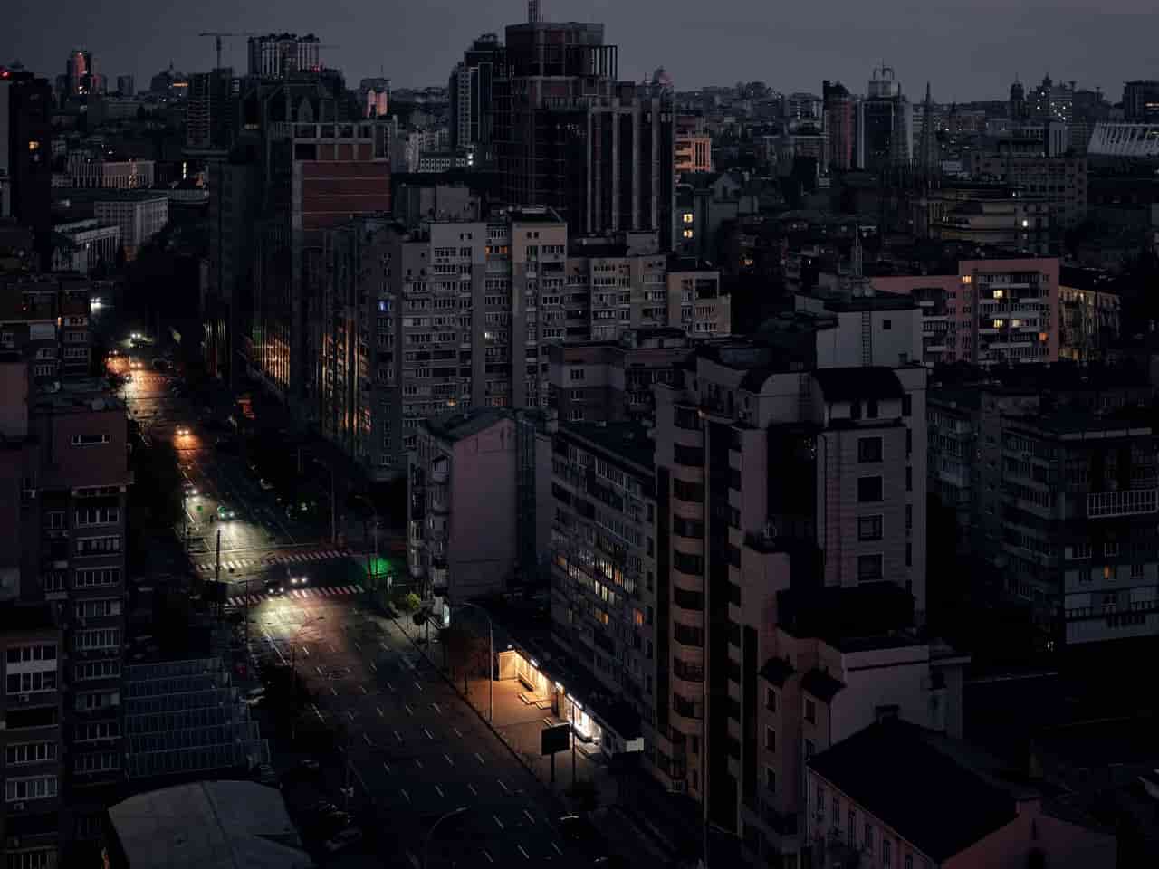 Kyiv rents fall as residents flee ahead of winter