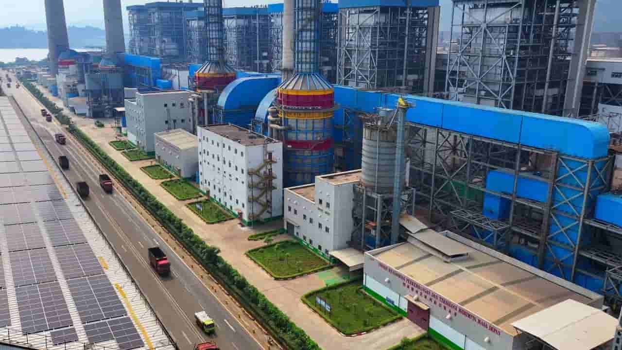Indonesia warns of energy export review over regional disputes