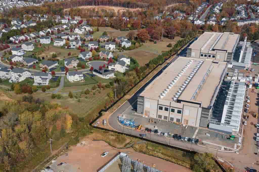 Data Center Surge Brings Risk for States and Munis, Moody’s Says