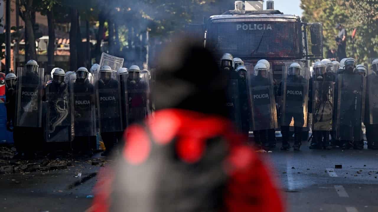 Albanian police fire rubber bullets at students demanding PM's resignation