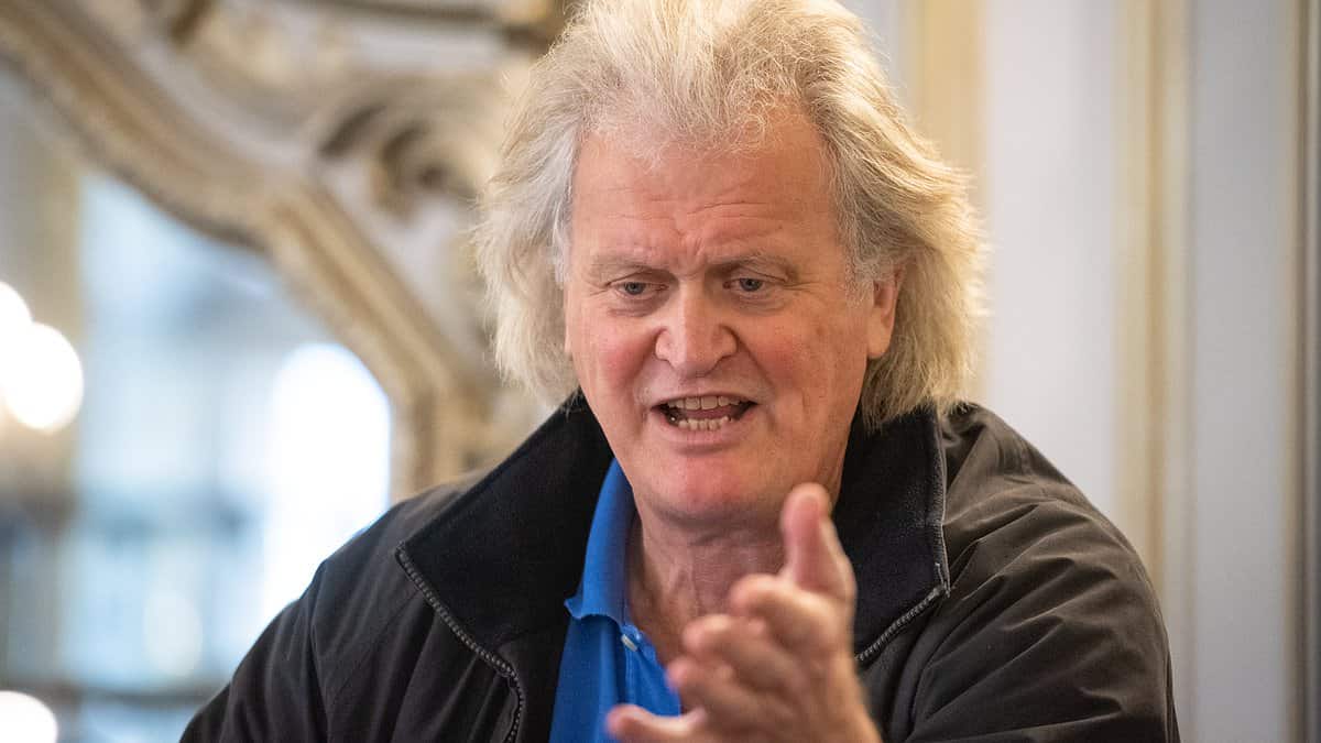 Wetherspoon boss Tim Martin criticizes Labour's 'anti-business' stance