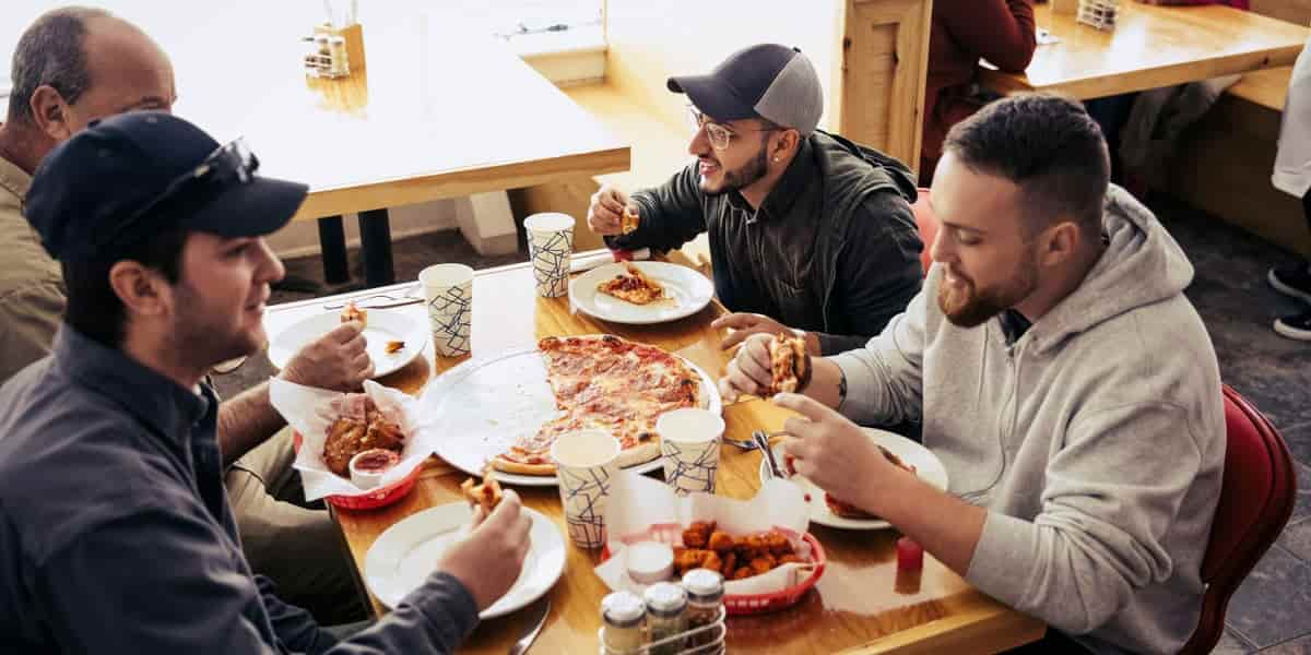 US job growth stalls as leisure, retail sectors shed workers