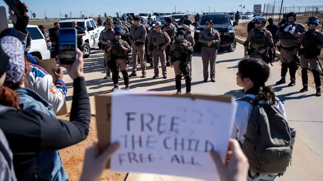 Iranian family faces punitive ICE detention over political ties