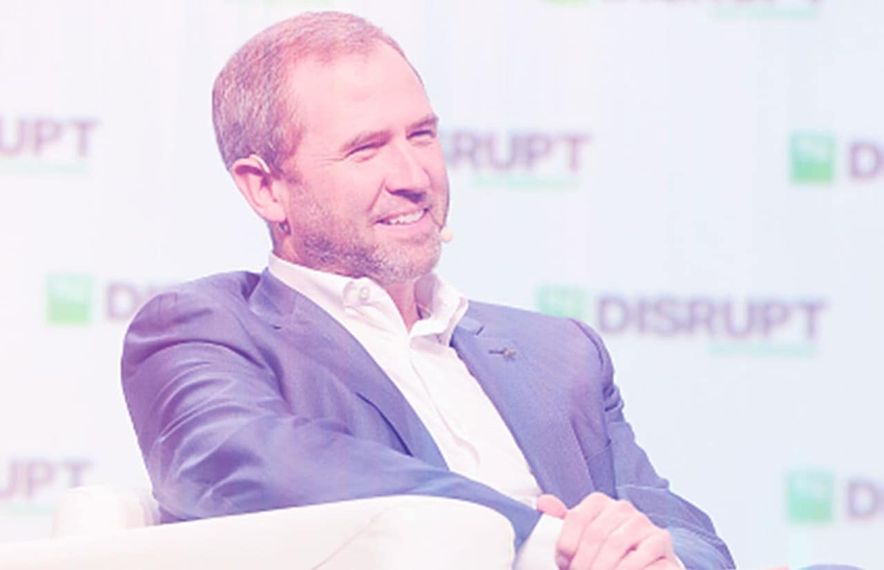 Ripple CEO Garlinghouse Criticizes MicroStrategy's Bitcoin Funding Strategy