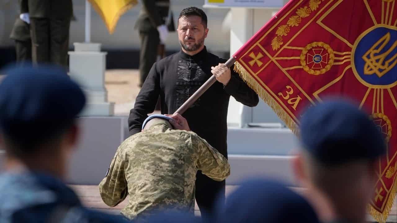 Zelensky: Ukraine seeks peace but will not surrender