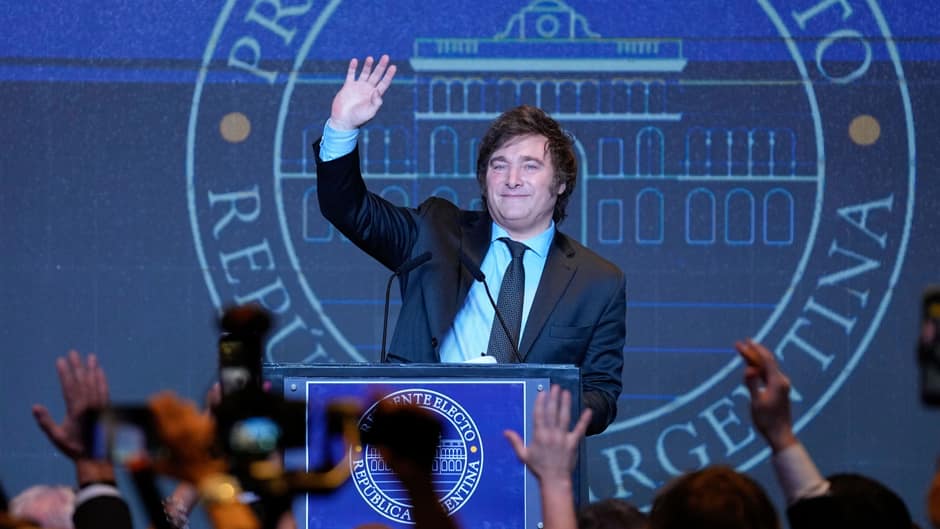 Argentina's Political Parties Look for Ways to Avoid Extremes