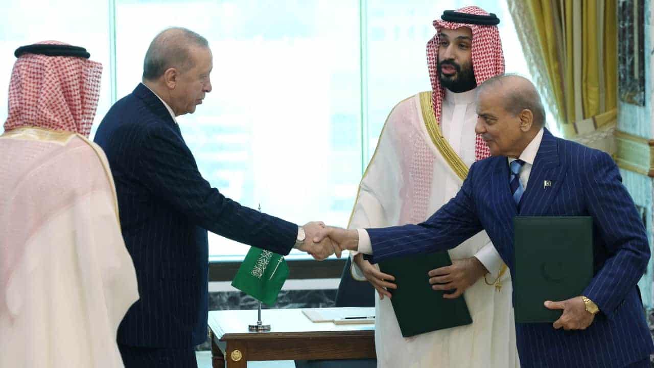 Iran sees no threat from Pakistan-Turkey-Saudi security pact