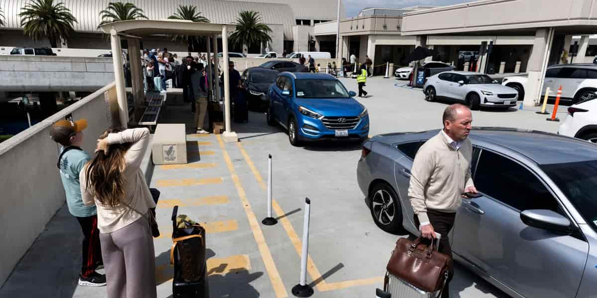 Lyft launches business travel brand Alcove to rival Uber