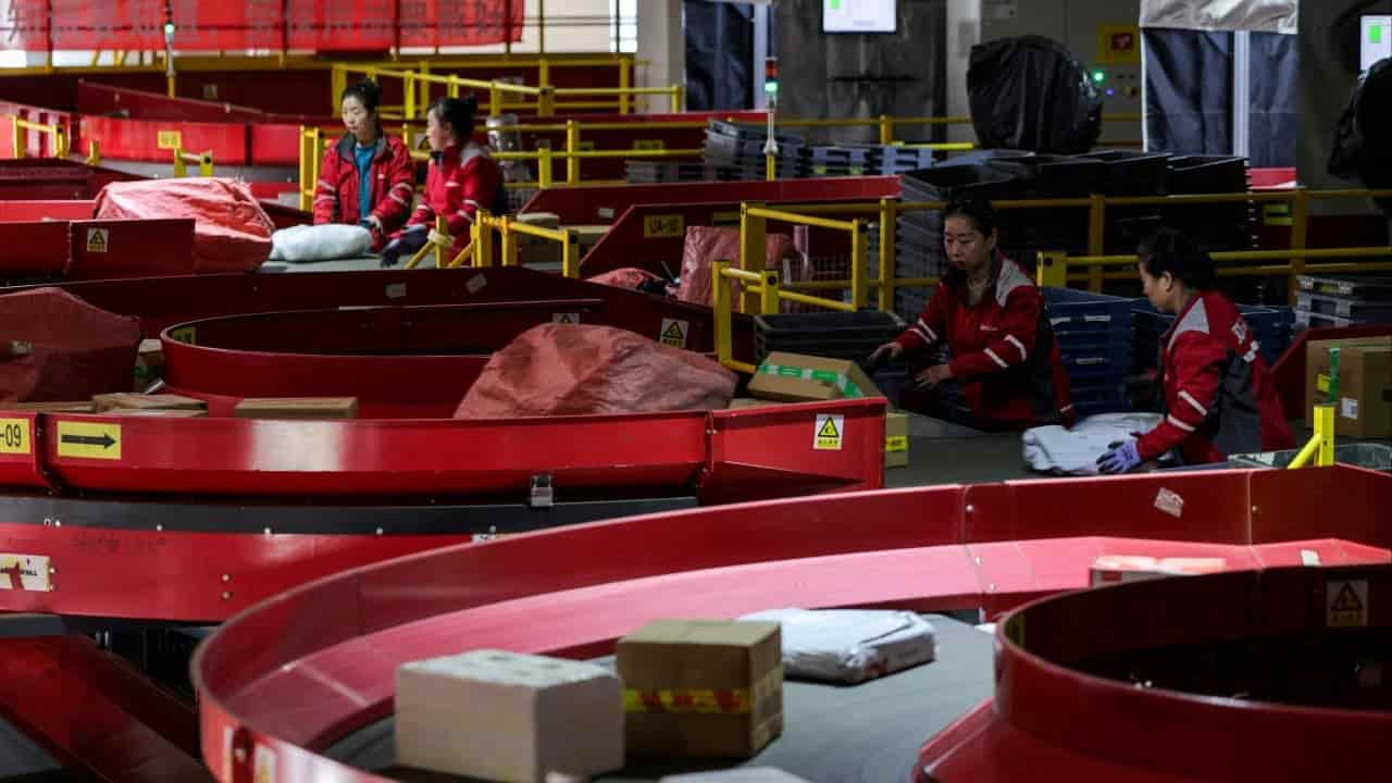 China blocks firms from aiding EU probe into JD.com